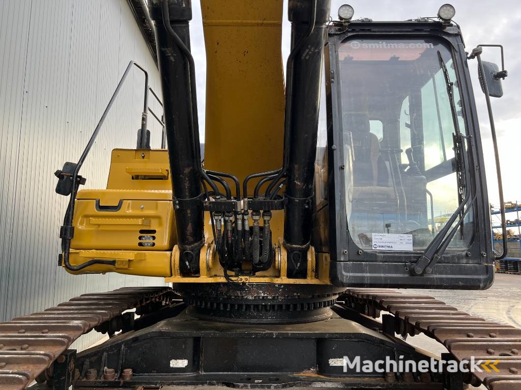 CAT 352FL ME