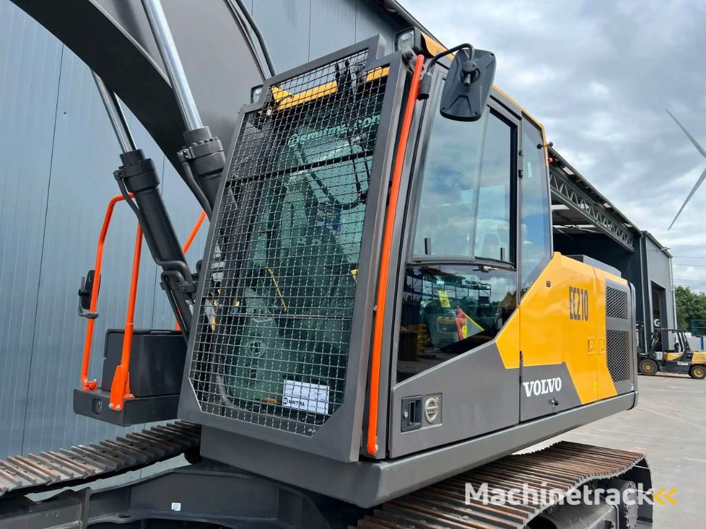 Volvo EC210