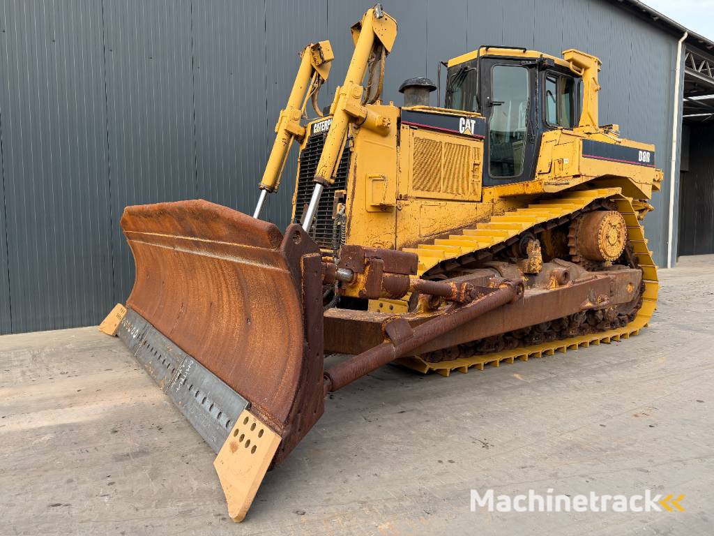 CAT D8R II