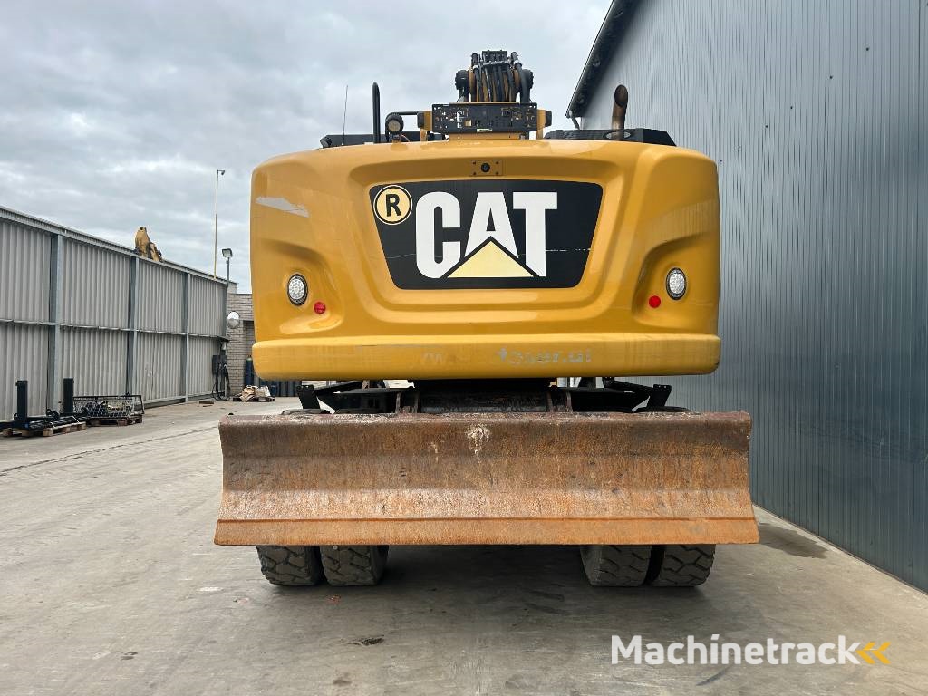 CAT M318F