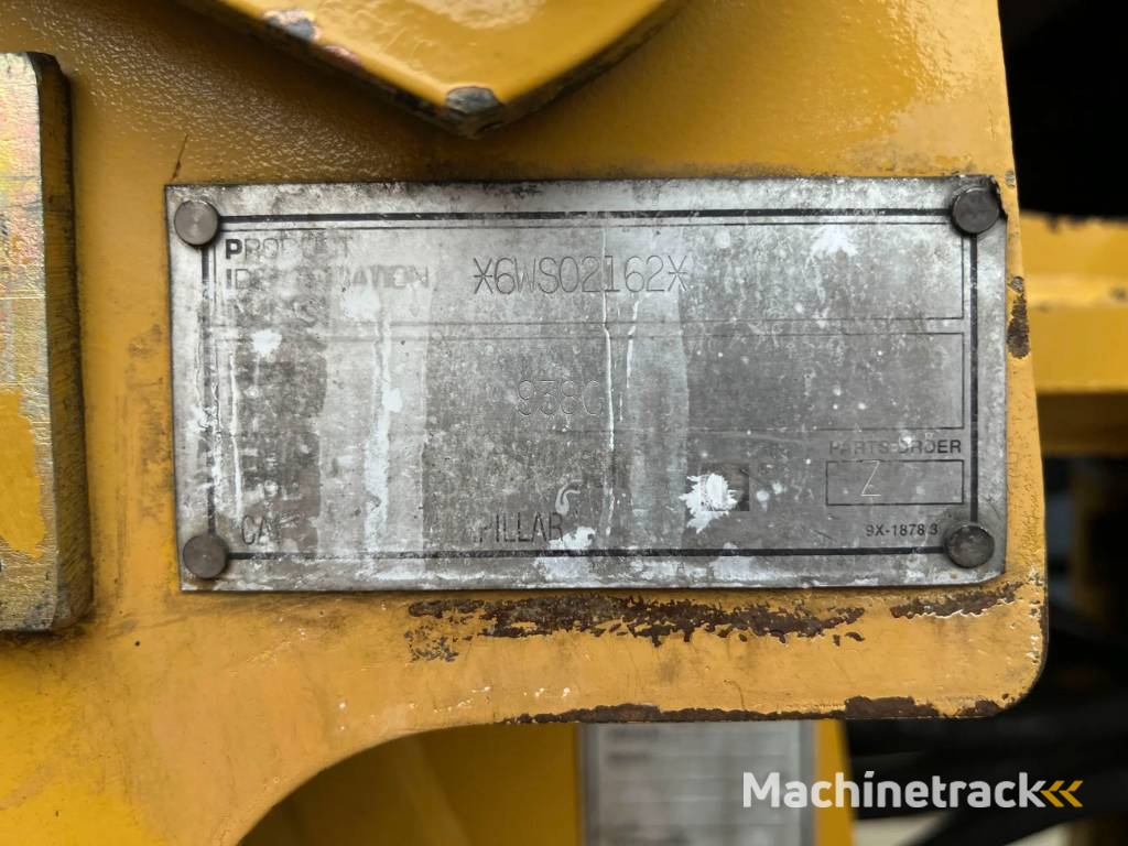 CAT 938G