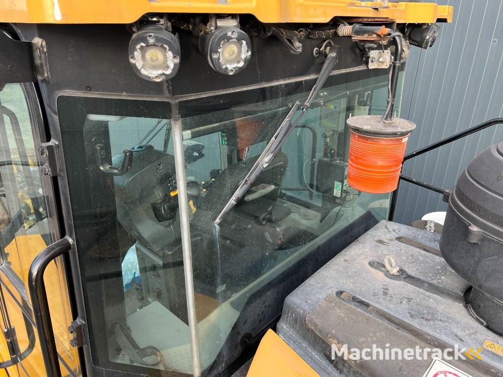 CAT 980M - DUTCH MACHINE