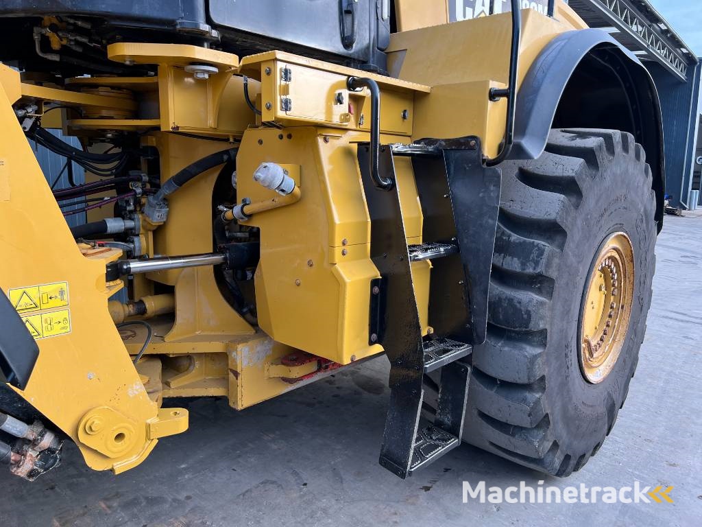 CAT 980M - DUTCH MACHINE