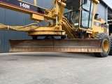 Minituur van CAT 140H