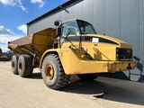 Minituur van CAT 740