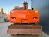 Minituur van Doosan DX170W