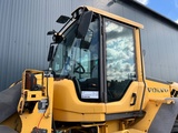 Thumbnail of Volvo L90F