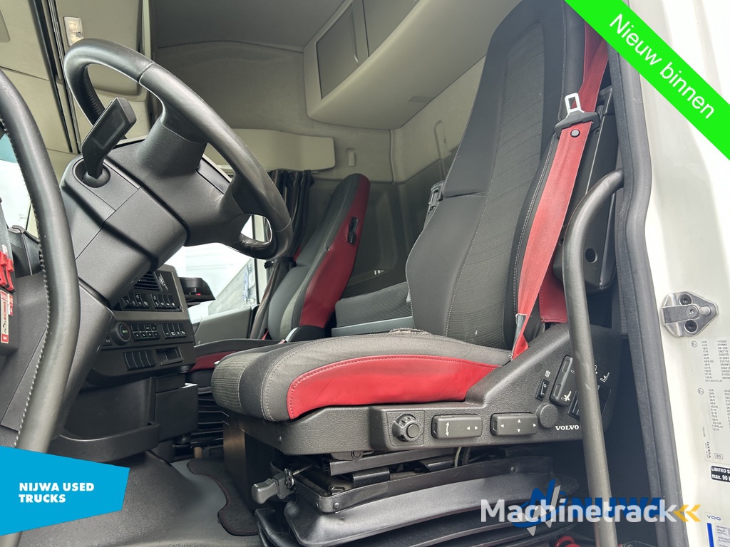 Volvo FH 460 6x2 Valid ADR + ACC