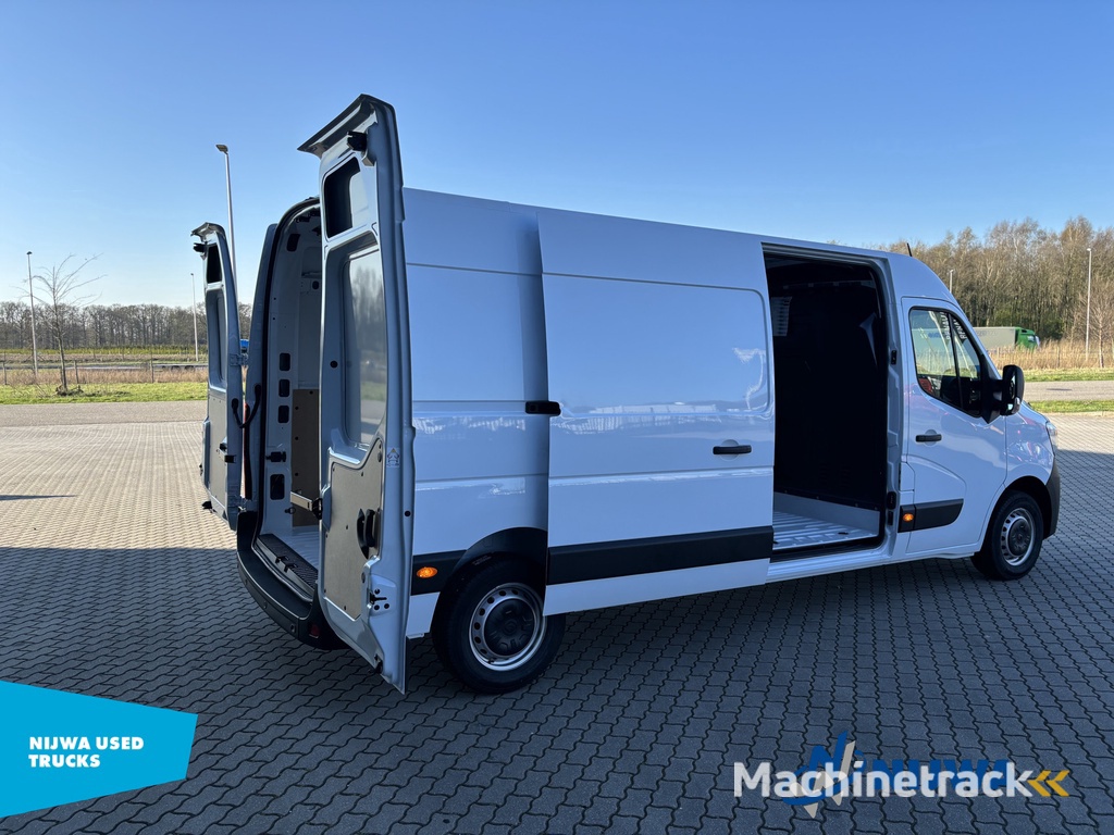 Renault Master 135 L3H2 Parkeersensoren + Cruise control