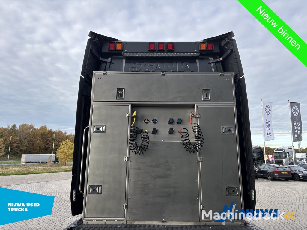 Scania S500 6x2 Low mileage + Showtruck
