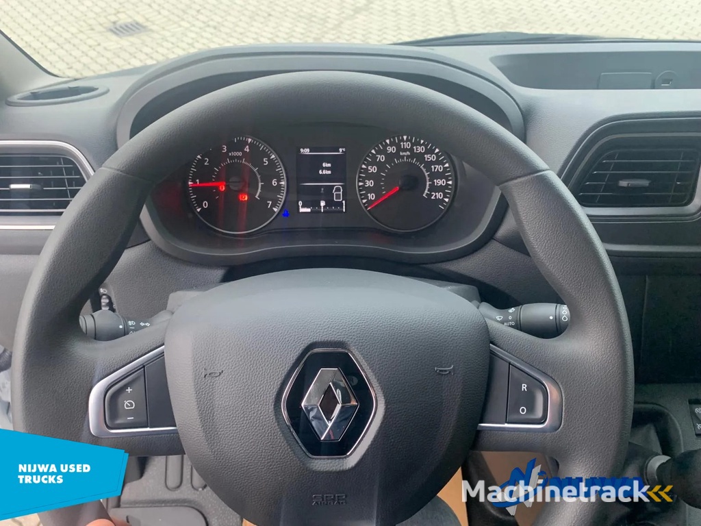 Renault Master 180 L3H2 Parkeersensoren + Airco