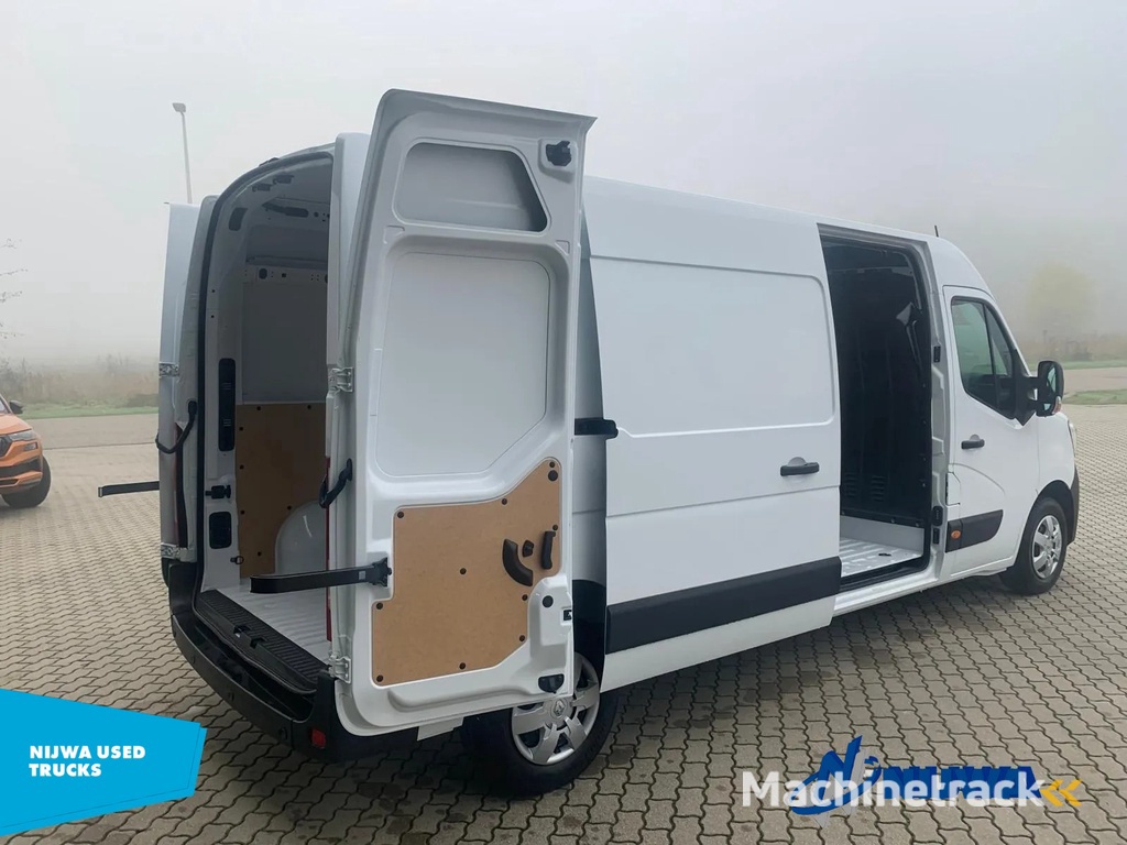 Renault Master 180 L3H2 Parkeersensoren + Airco