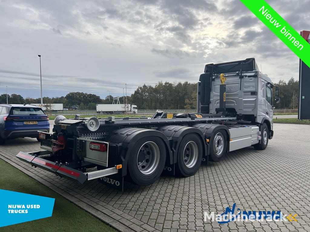 Volvo FMX 540 8x2 Hyva Haakarm + Vangmuil