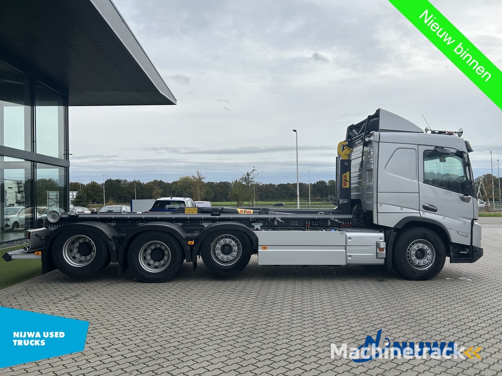 Volvo FMX 540 8x2 Hyva Haakarm + Vangmuil