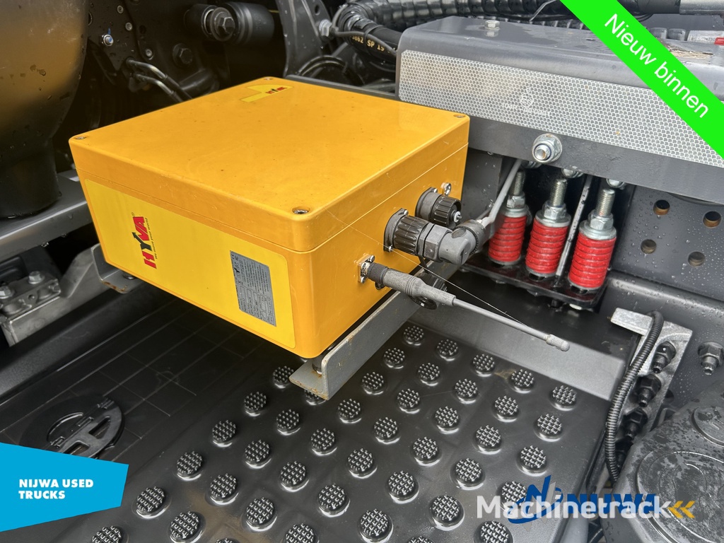 Volvo FMX 540 8x2 Hyva Haakarm + Vangmuil