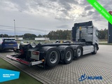 Minituur van Volvo FMX 540 8x2 Hyva Haakarm + Vangmuil