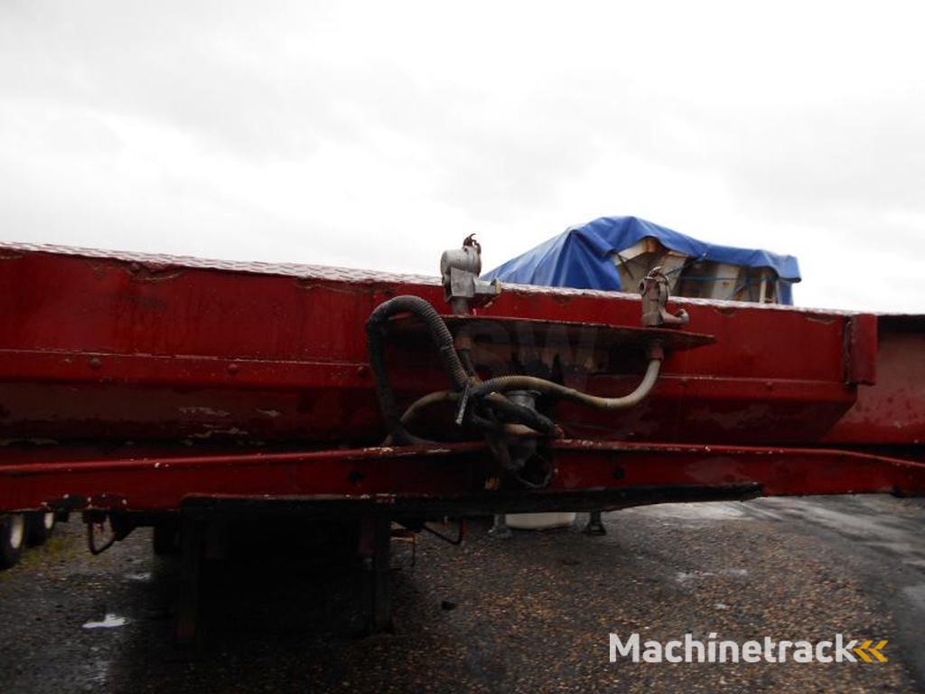 Titan Non spécifié