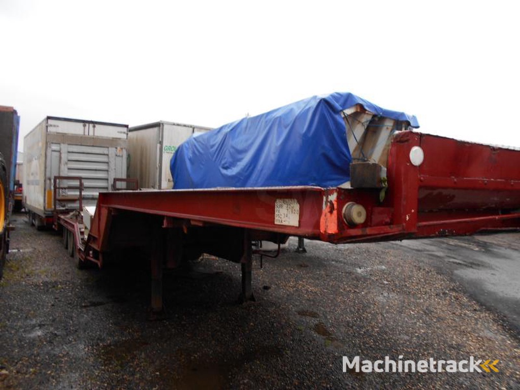 Titan Non spécifié