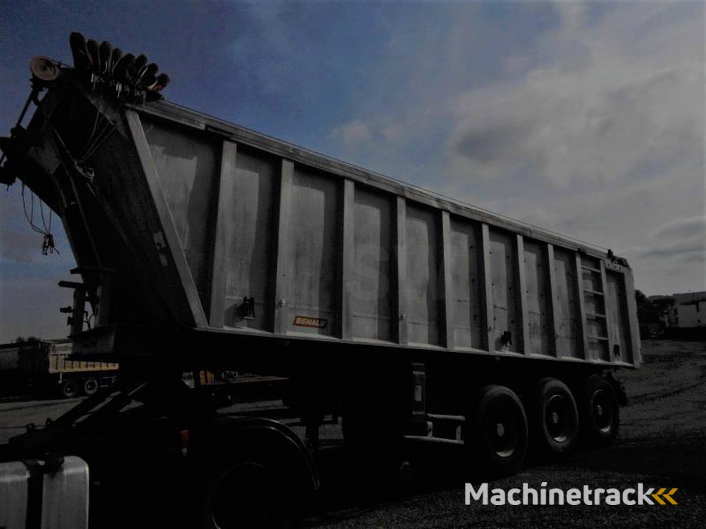 General-Trailers Non spécifié