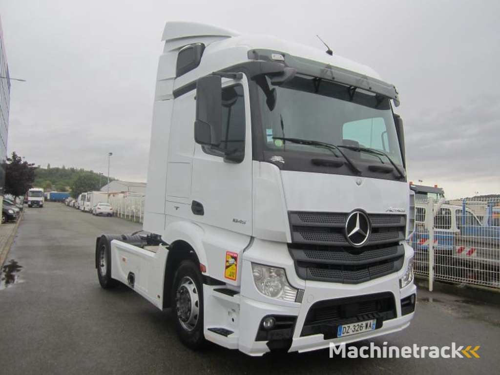 Mercedes Actros