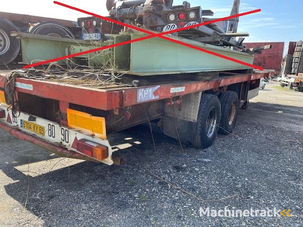 Titan Non spécifié