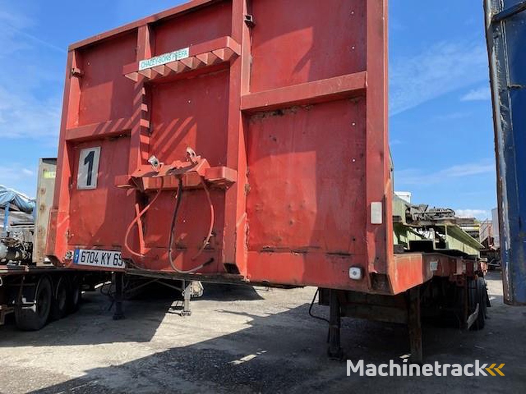 Titan Non spécifié