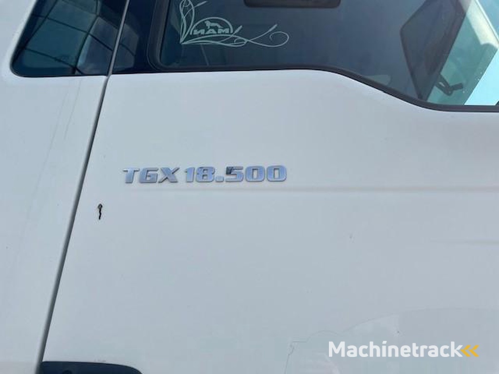 MAN TGX