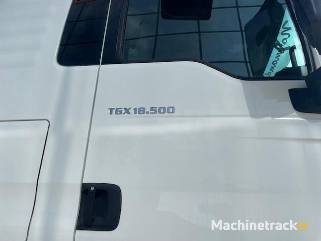 MAN TGX