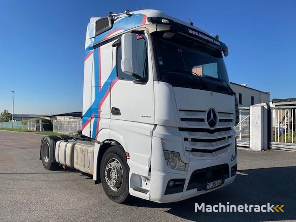 Mercedes Actros