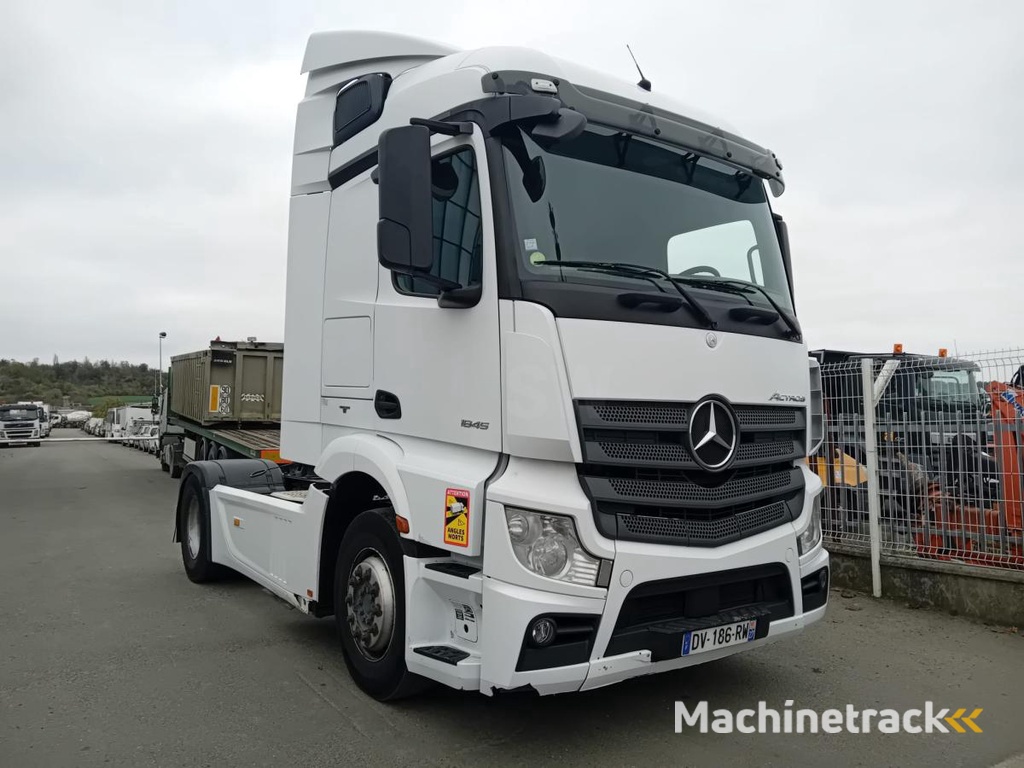 Mercedes Actros
