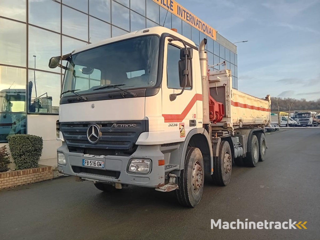 Mercedes Actros