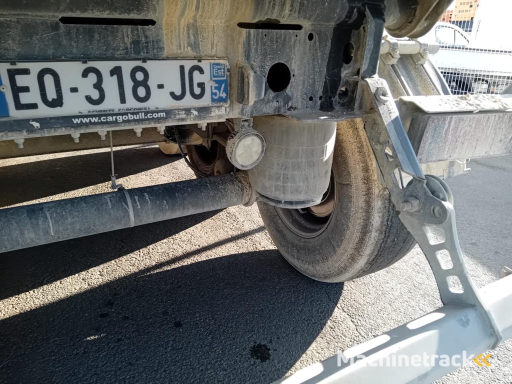 Schmitz-Cargobull Non spécifié