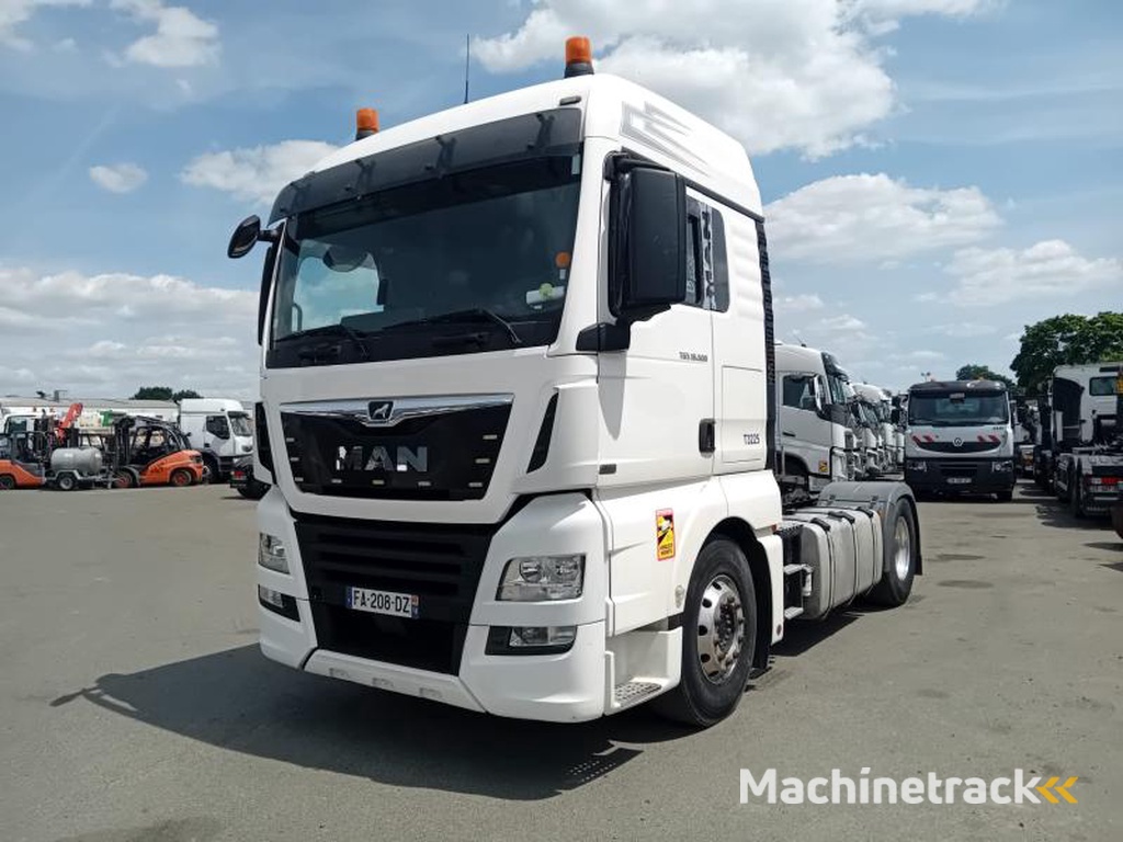 MAN TGX