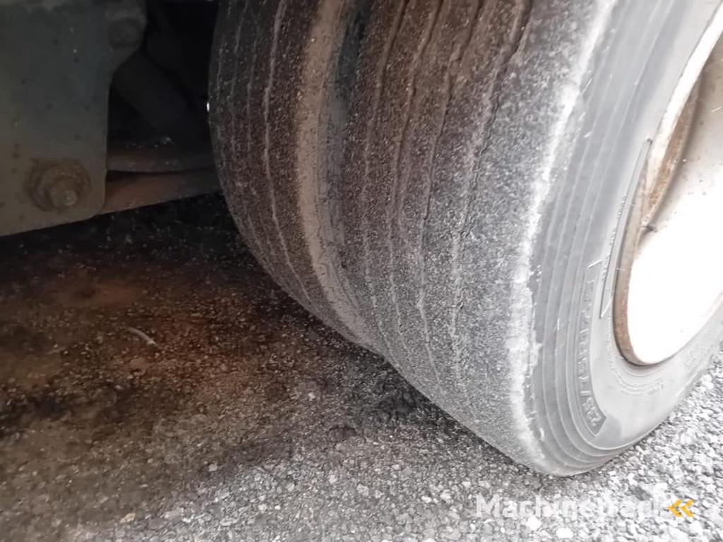 Castera Non-spécifié