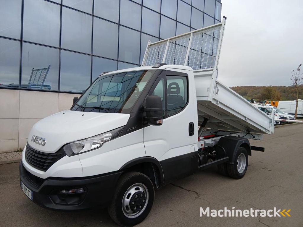 Iveco 35.140