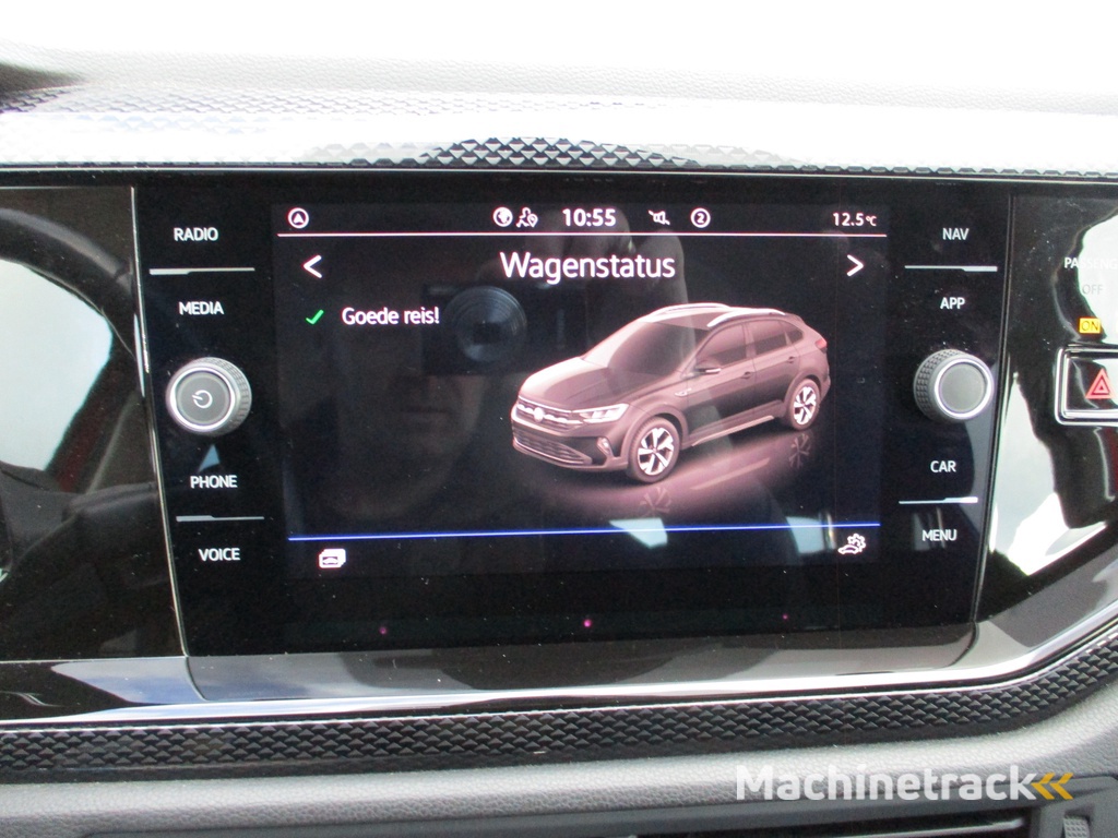 Volkswagen Taigo 1.0 TSI Life Business Automaat Trekhaak Apple Carplay