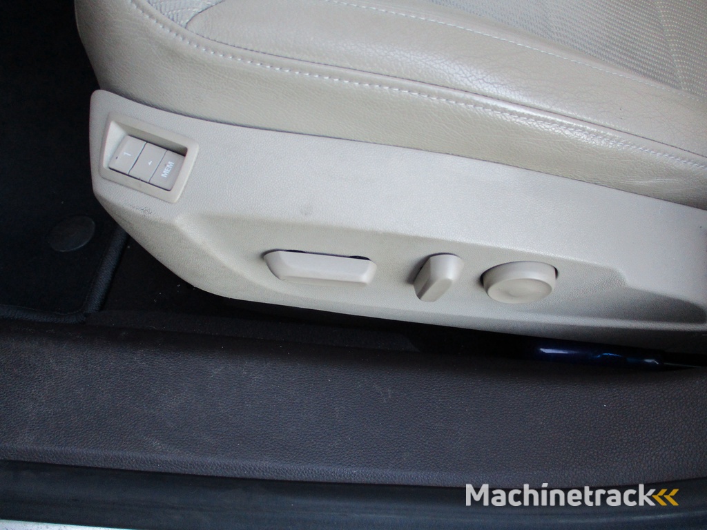 Opel Insignia Sports Tourer 1.6 T 180 PK Cosmo Navi