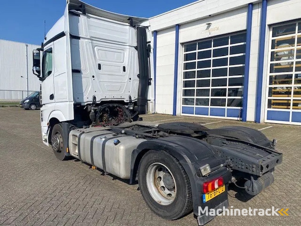 Mercedes-Benz Actros 1845 ls  BREDE EN HOGE cabine, euro 6, wordt verwacht.