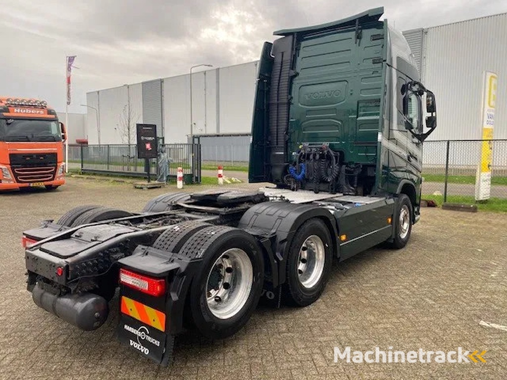 Volvo FH 16 6x2 sleepas trekker ,DL ,750 pk, XL cabine , schuifschotel .