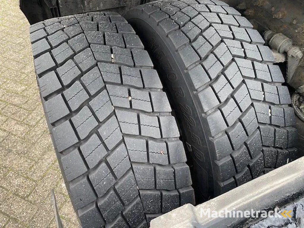 Volvo FH 16 6x2 sleepas trekker ,DL ,750 pk, XL cabine , schuifschotel .