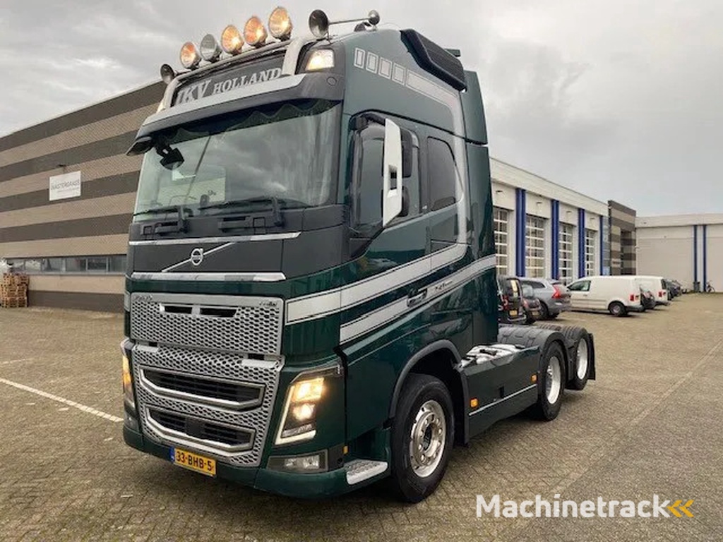 Volvo FH 16 6x2 sleepas trekker ,DL ,750 pk, XL cabine , schuifschotel .