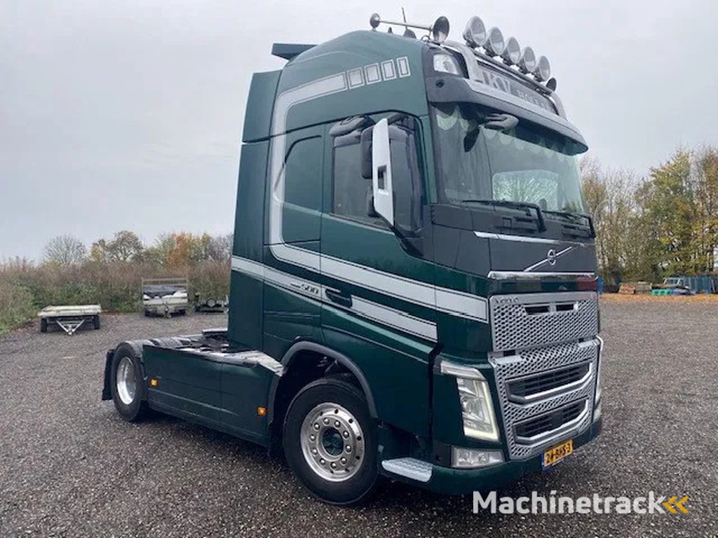 Volvo FH 500 XL  euro 6 full spoilered, 2 x tank, modeljaar 2017