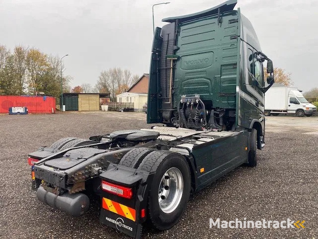 Volvo FH 500 XL  euro 6 full spoilered, 2 x tank, modeljaar 2017