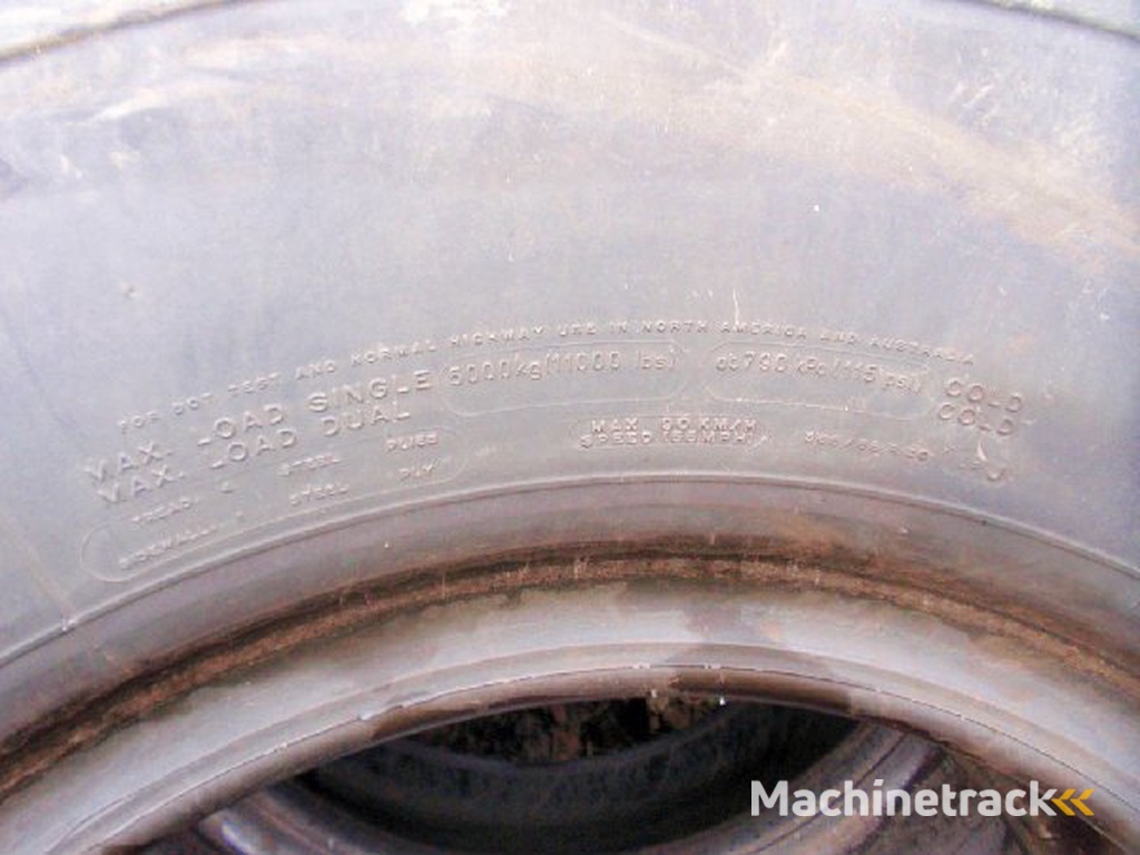 Michelin R20 365/85 XZL