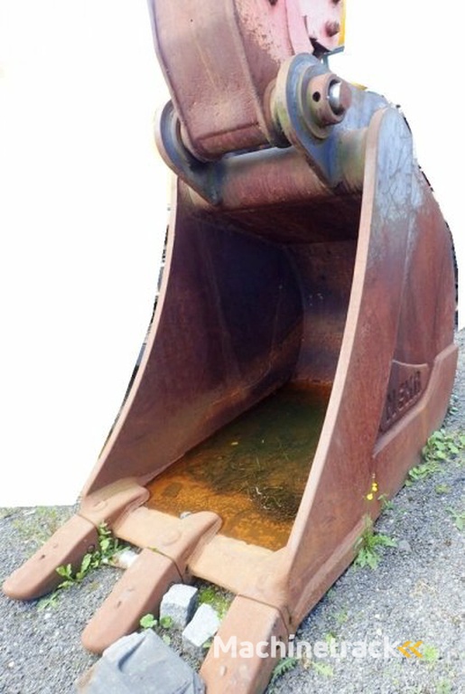 _JINÉ Poclain - 220 CKB