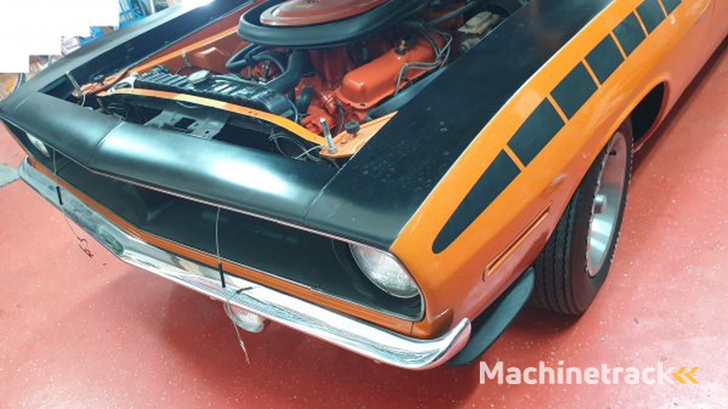 _JINÉ PLYMOUTH - BarraCUDA (AAR, Six-Pack