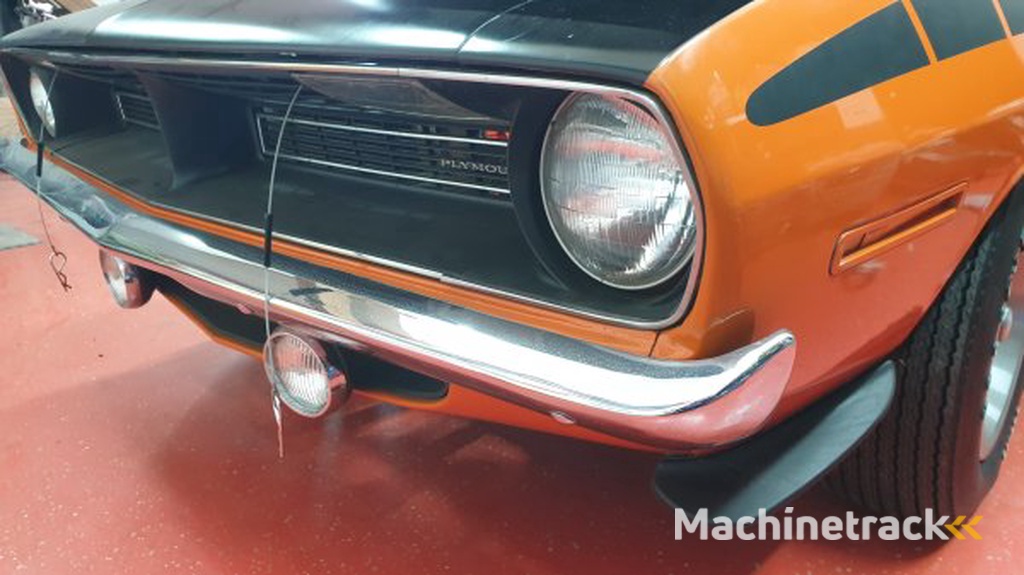 _JINÉ PLYMOUTH - BarraCUDA (AAR, Six-Pack