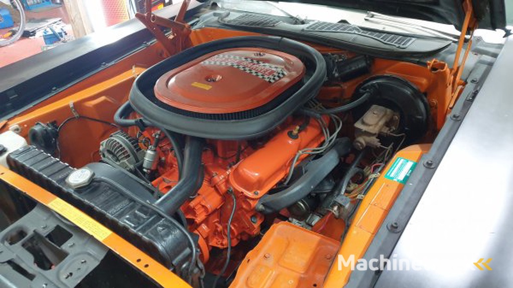 _JINÉ PLYMOUTH - BarraCUDA (AAR, Six-Pack