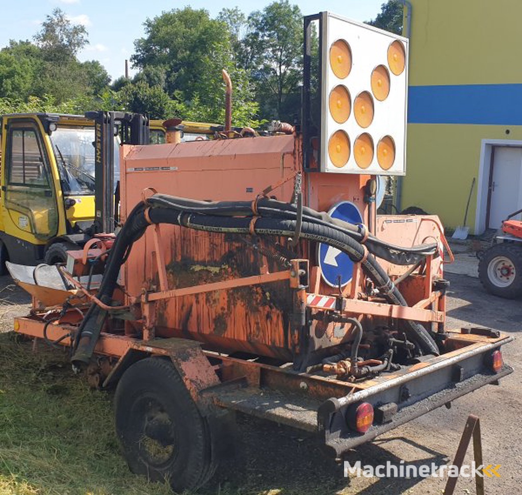 _JINÉ (DE) Strassmayr - STP 1008 Patchmatic