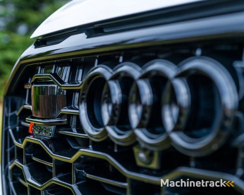 _JINÉ AUDI - RS Q8 TFSi Quattro Dynamik SUV